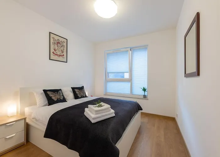 Stylish 3City Apartment With Parking In Gdansk By Noclegi Renters