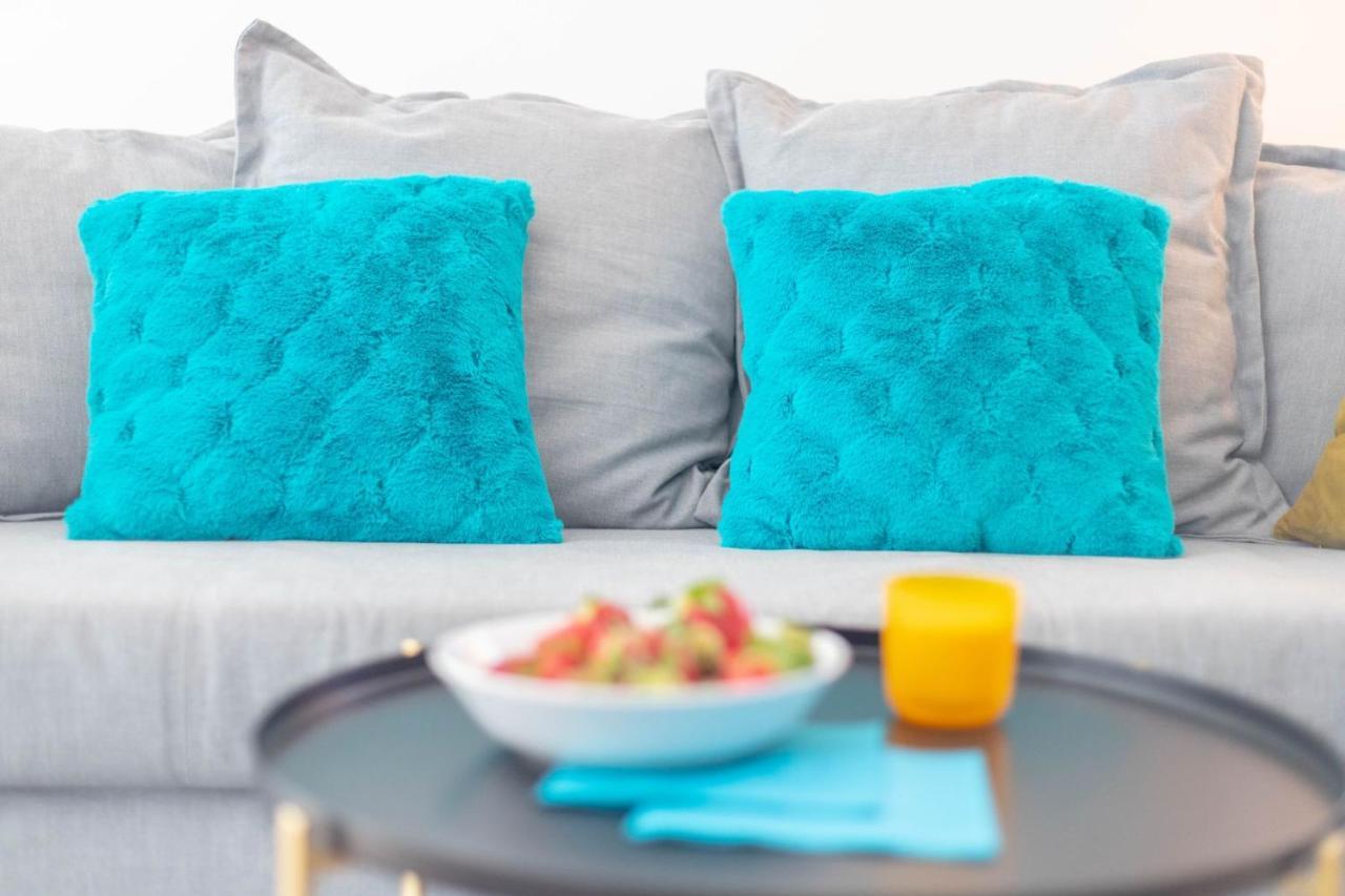 Stylish 3City Apartment With Parking In Gdansk By Noclegi Renters Apartmán