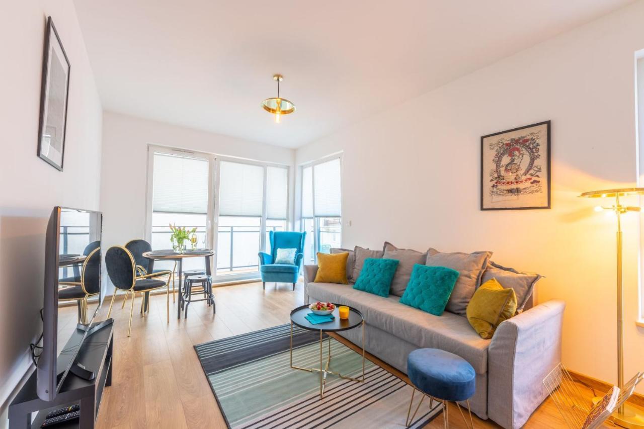 Stylish 3City Apartment With Parking In Gdansk By Noclegi Renters Apartment *